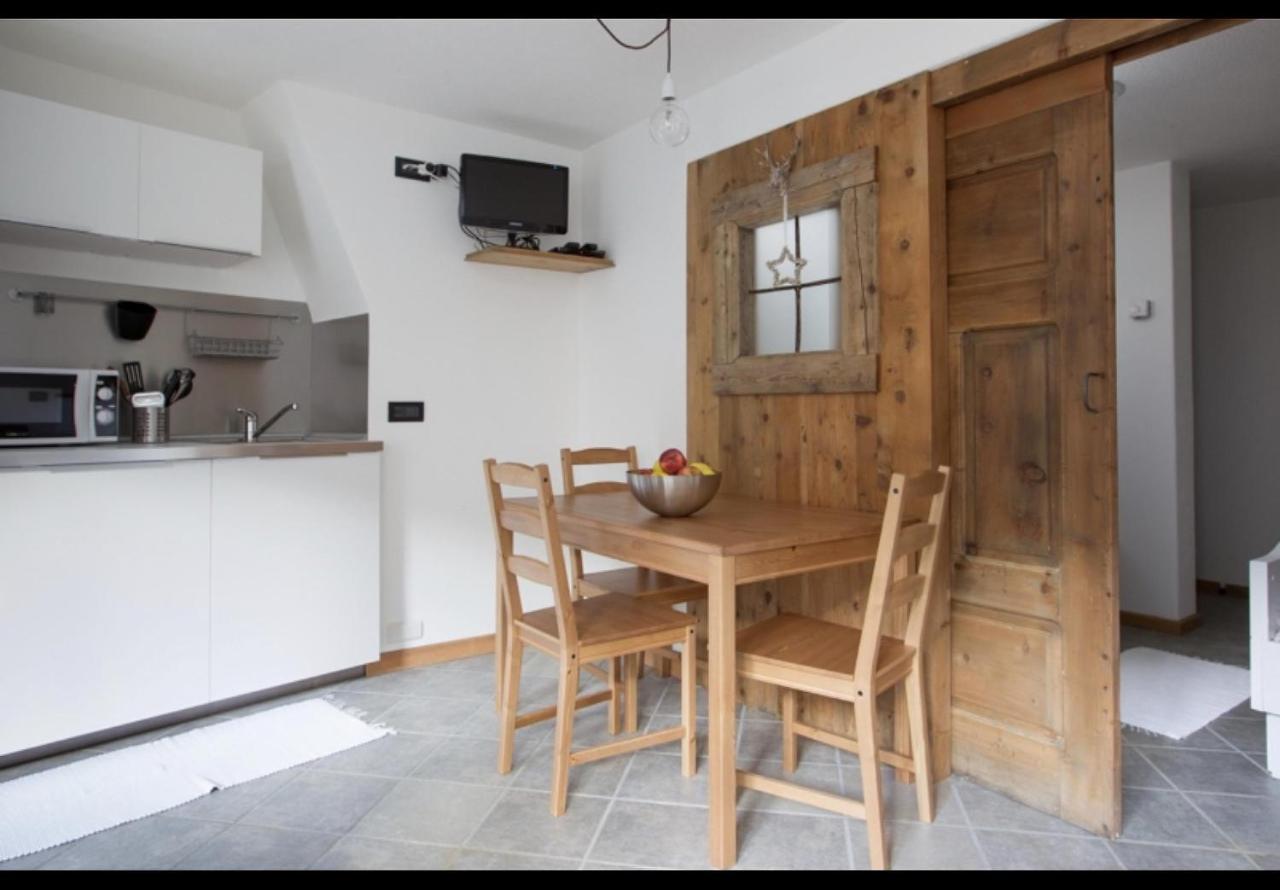 Casa Carcentina Apartment บอร์มิโอ ภายนอก รูปภาพ